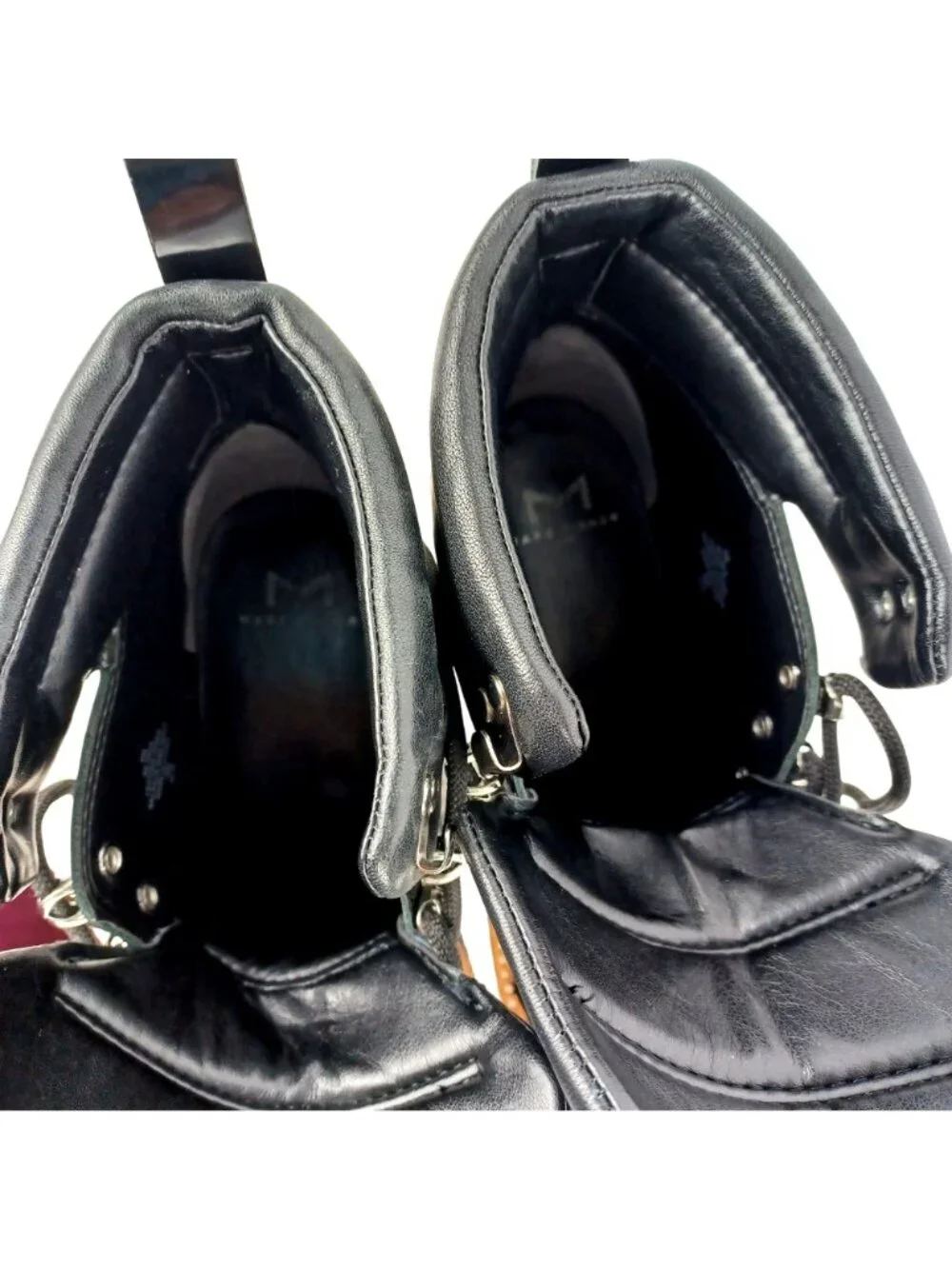 Marc Fisher Boots Lug Sole Ankle Lace Patent Leather Black Combat Women Size 6
